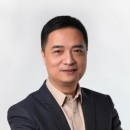 李竹 